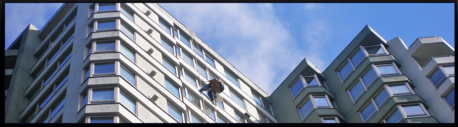 Advance Window Cleaning Serving Vancouver BC and the Lower Mainland Area since 1974