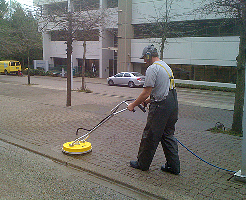 exterior building cleaning